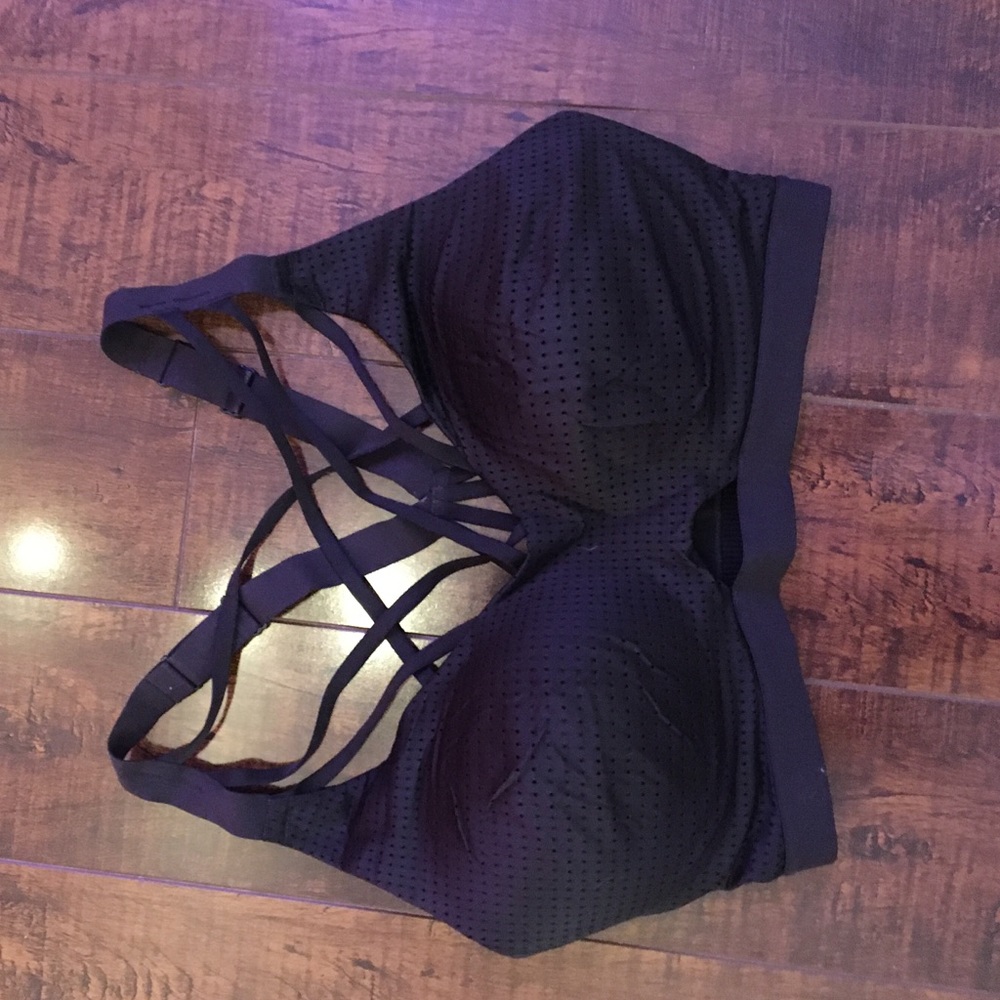 VSX sports bra